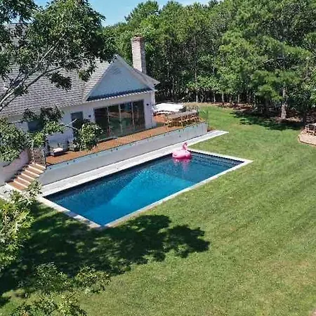 Luxury Spa Retreat In The Hamptons!
